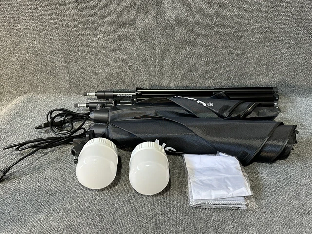 Neewer® 700W Softbox Professional Photography 61 X 61 Cm With E27