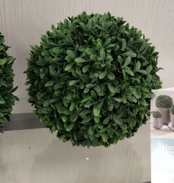 NEW Martha Stewart PLANT TOPIARY KISSING BALL BOXWOOD artificial UV resistant 8"