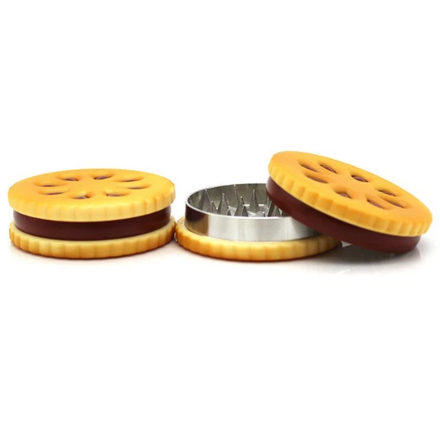 1 PC Biscuits Shaped 2 Layers Pepper Mill Metal Hand Crusher Spice Accessories