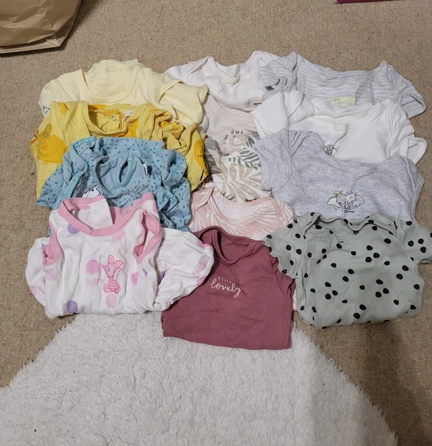 Pacchetto grande vestiti neonato / piccolo bambino