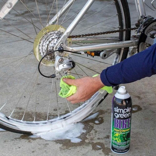 20 OZ. BIKE Cleaner And Degreaser Aerosol Green Simple Foaming Oz