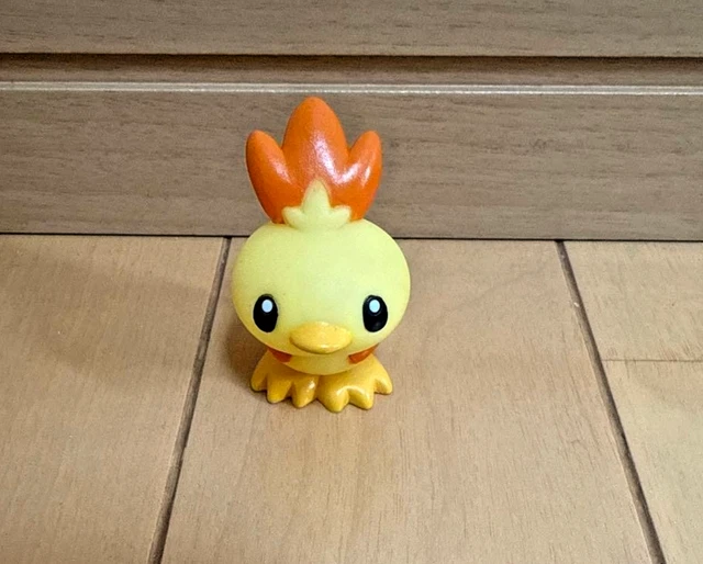 Torchic Combusken Blaziken Pokémon Minis (Evo 3 Pack) Pokémon Center Official Si Torchic Combusken Blaziken Pokémon Minis (Evo 3 Pack) Pokémon Center Official Si