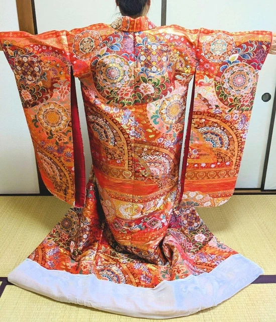 Japanese Kimono Uchikake Luxurious Wedding Pure Silk orange from japan 2