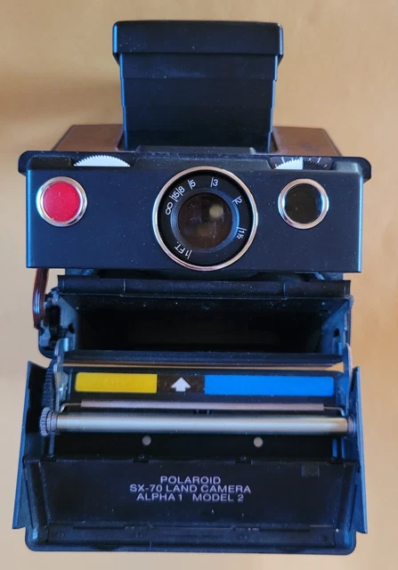 The Polaroid Folding SX-70 on Steroids: A Review of MiNT Camera's SLR670-S