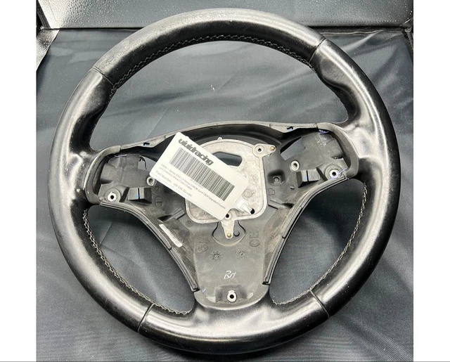 BMW 1-Series E8X | 3-Series E9X M-Sport OEM Steering Wheel 1 - Used