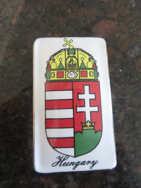 KALOCSA HAND PAINTED PORCELAIN  Refrigerator Magnet