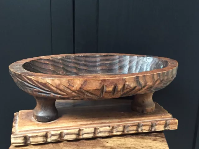 Vintage Carved Wooden Chunky Rustic Display Trough Footed Fruit Bowl