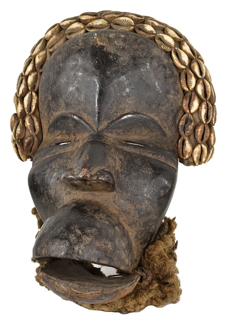 Dan Guerre Guere Mask Articulating Mouth Cowrie Shells Raffia African Art