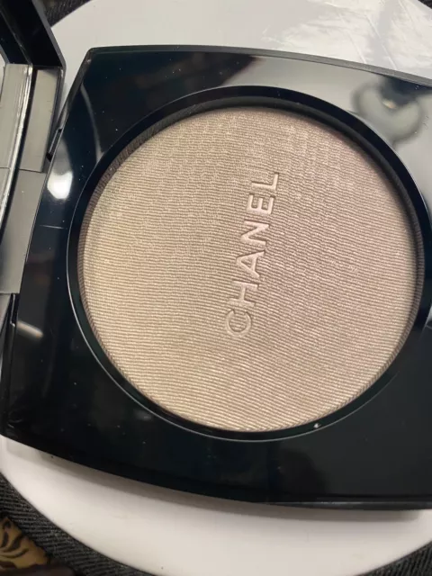 CHANEL POUDRE LUMIERE Highlighting Powder 40 White Opal NEW $45.00