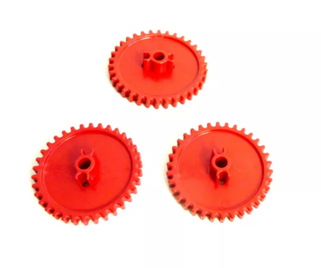 Job Lot : 3 K'NEX Pieces - KNEX Crown Gear Medium Red 55mm - #90985