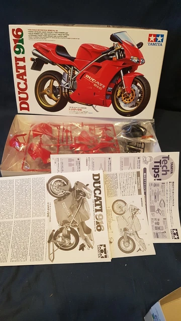 Maquette Tamiya Ducati 916 - Échelle 1/12, Détail Réaliste, Kit à Monter