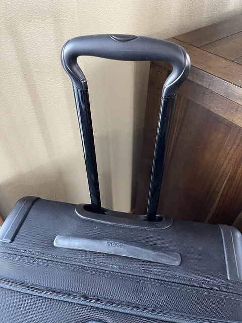 Tumi Alpha 2 Extended Trip Expandable 4 Wheeled Packing Case Spinner - Black 6