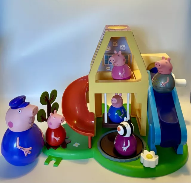 Peppa Pig Weeble House Wind & Wobble Treehouse With Lots Of Weeble Figures