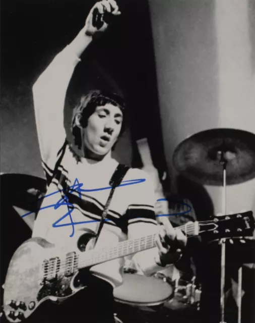 Pete Townsend The Who Signed 11x14 Photo With COA