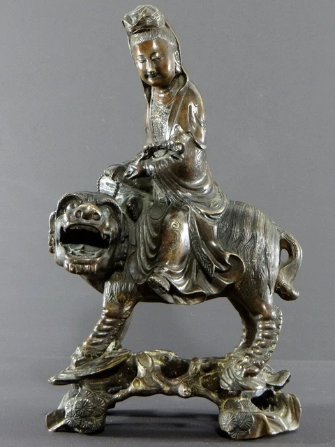 Antique 19th China Qing Dynasty Kwan Yin On Bronze Buddhist Lion Asian Art 29cm