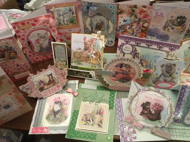 Katy Sue Kit Fabrication Cartes Noël 8 Cartes + Enveloppes - Découpes, Nœuds Et Bannières Festives