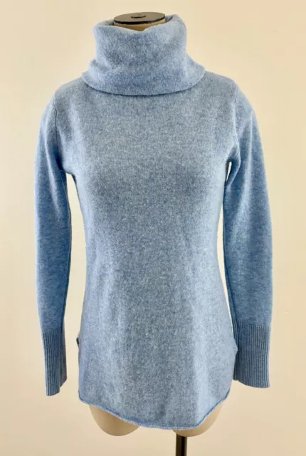 ATHLETA 100% CASHMERE Womens Sz Small Light Blue Long Sleeve Turtleneck Sweater