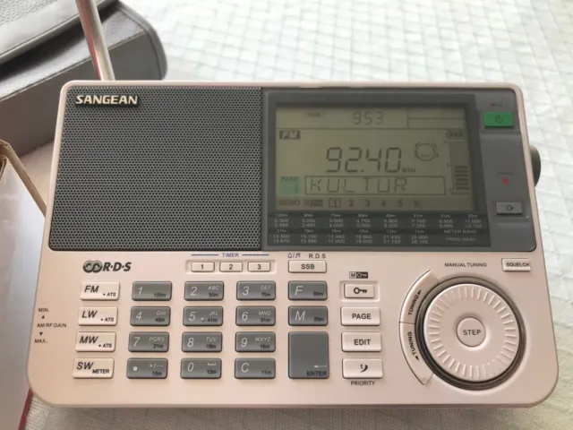 Sangean ATS-909X Weltempfänger - tragbares digitales Radio mit Etui