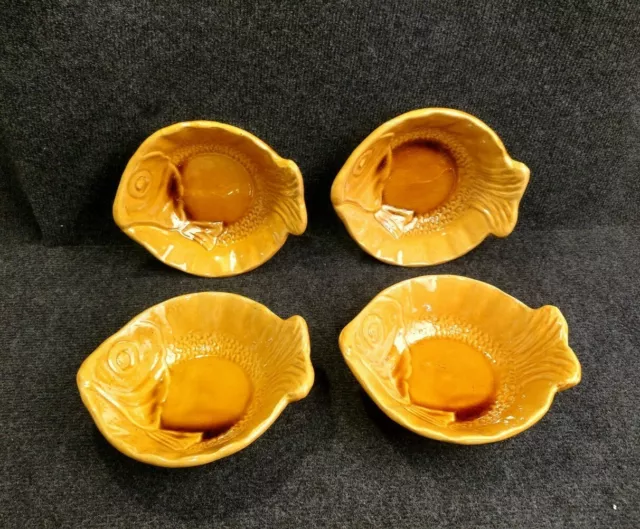 Lot 4 assiettes AEGITNA Vallauris forme poisson céramique vintage an 60