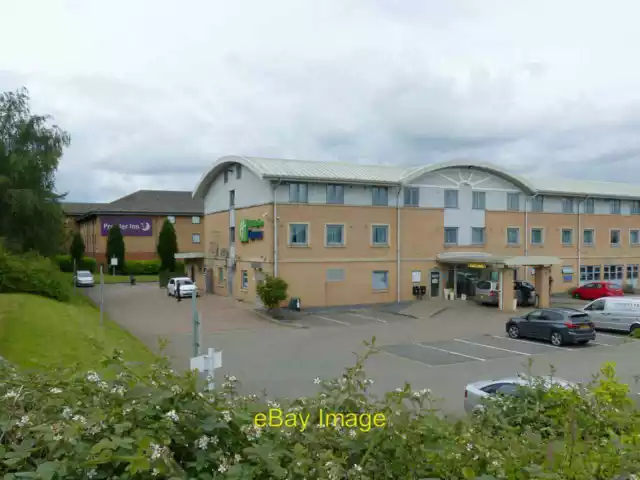 Photo 6x4 Hotels at East Midlands Airport Diseworth Holiday Inn and Premi c2019