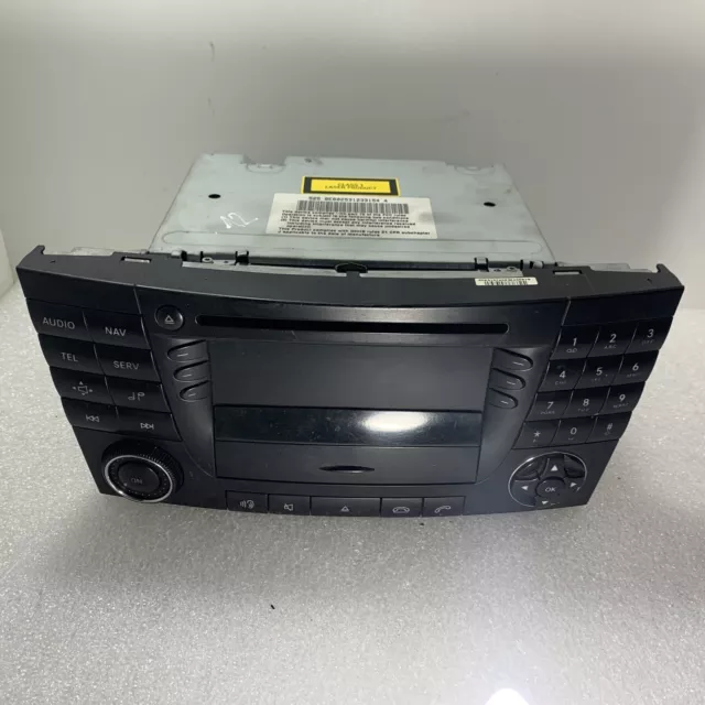 ➭ Used Radio Panasonic Audio 5 Mercedes W168 W202 W208 W210 R170