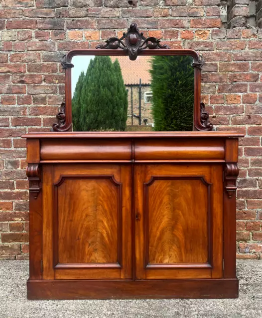 Antique Victorian Mahogany Mirror Back Chiffonier SideBoard With Secret Drawers.