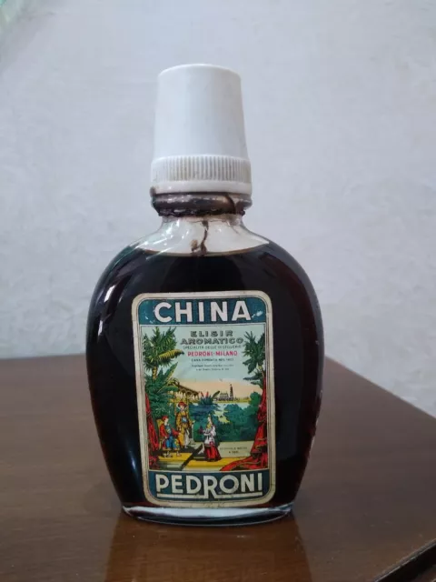 Mignon Seal Republic of China Pedrons Aromatic Elixir cl 10 Flask