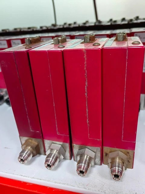Horiba Stec Sec-E50 Mass Flow Controller,O2,30Slm