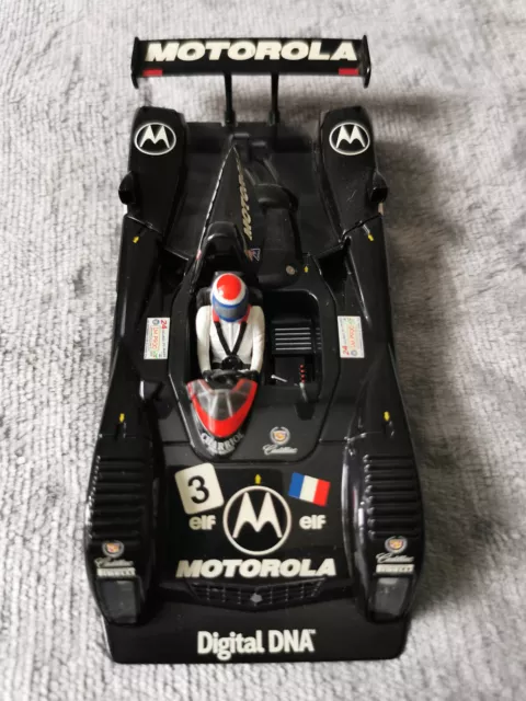 SCALEXTRIC  Slotcar 1:32 2000 CADILLAC LMP Nr. 3 MOTOROLA 3