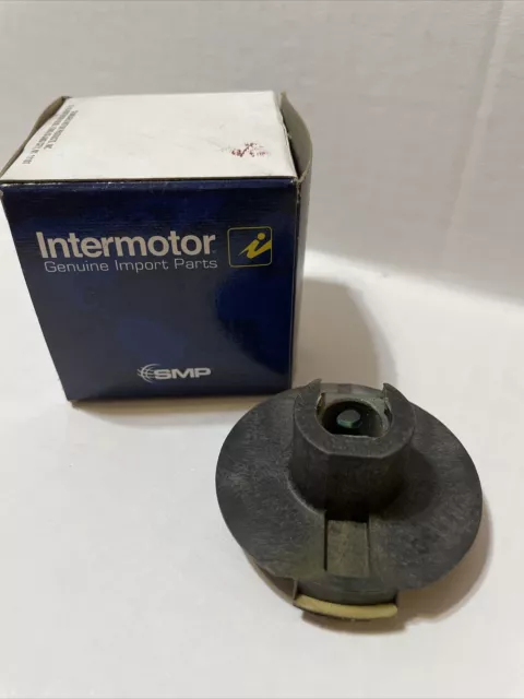 1 New Boxed Distributor Rotor Intermotor JR-137