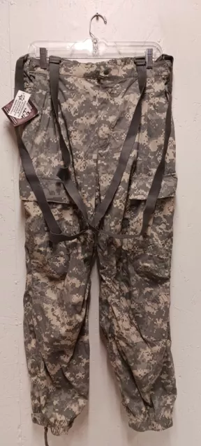 NWTs GEN III L5 8415-01-538-6766 Soft Shell Cold Trouser, Medium Reg.