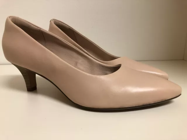 Clarks Collection Womens Shondrah Jade Leather Pumps ~ 2" Heels ~ Size 9.5 Med