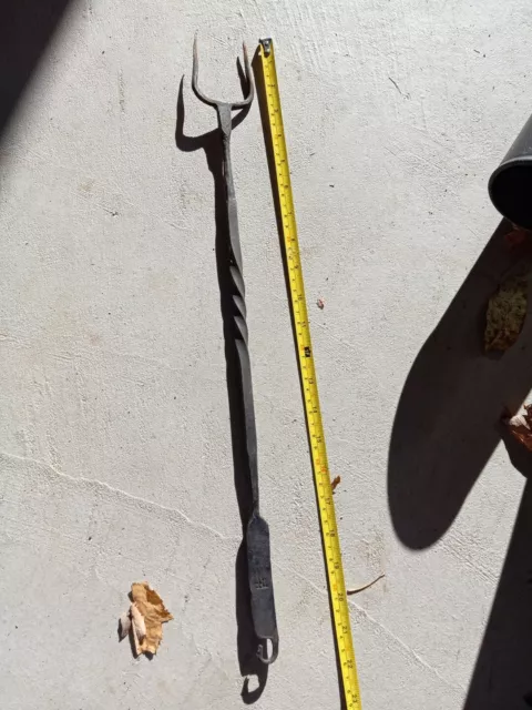 Antique Early Hand Forged Wrought Iron Toasting Flesh Fork Twisted 1800’s 22"