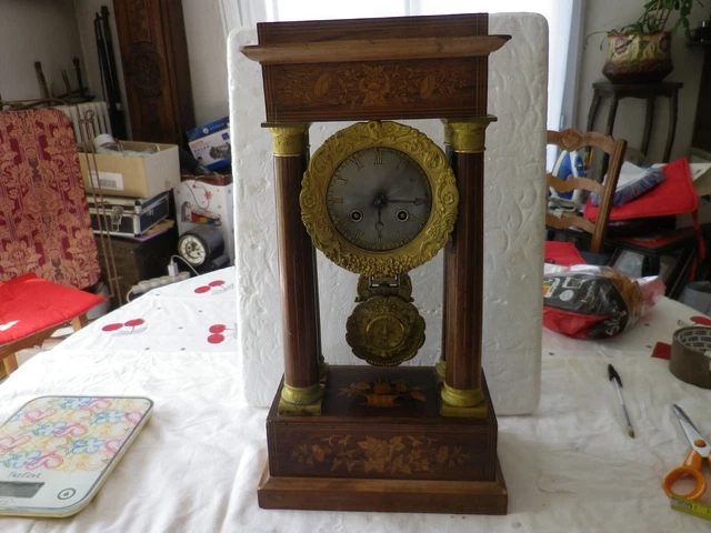 ANCIENNE PENDULE PORTIQUE A Colonne En Bois Et Bronze Xix EUR 140,00