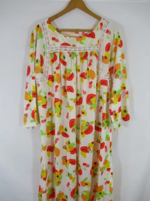 Vintage 50s 60s Trillium Fruit Print Nylon Long Sleeve Nightgown Size M Crillium