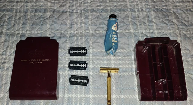 Vintage 1940's Gillette Ball End Gold TECH DE Safety Razor W/ Case And 3 Blades