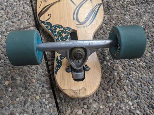 Longboard  Loaded Dervish flex 1 3