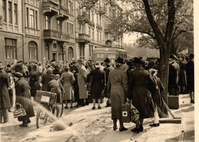 FOTO DEPORTATION, JEWS, Juden zyn EUR 12,99 PicClick DE