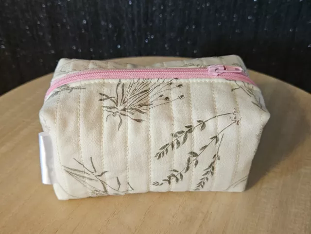 handmade cosmetic bag / make-up bag /for small things