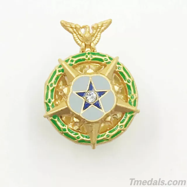 U.S. USA Lapel pin of Space MOH Space Medal of Honor NASA to astronaut Rare