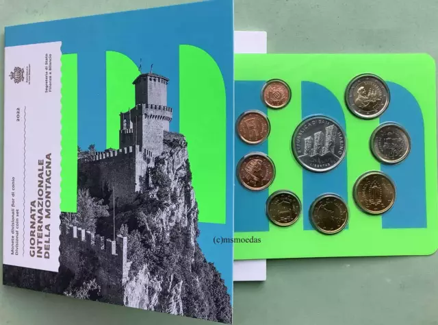 San Marino Off. Kursmünzensatz 2022 KMS mit 1 Cent bis 2 Euro + 5 € Silber Berge