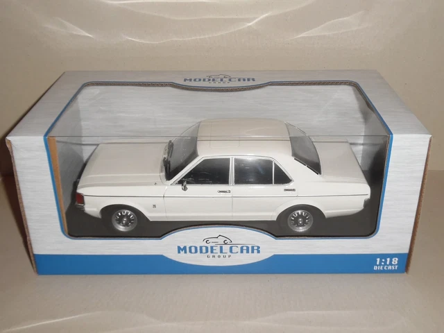 MCG 1/18 - Ford Escort Mk2 RS2000 1976 modèle de voiture jaune moulé