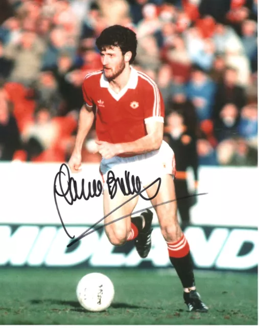 GARRY BIRTLES - Signed 10x8 Photograph - FOOTBALL - MAN UTD