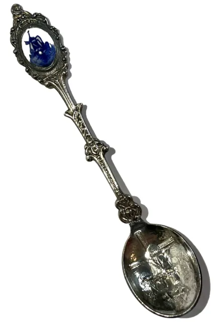 Holland Windmill Daft Blue Collectible Souvenir Spoon Silver Plate Vintage