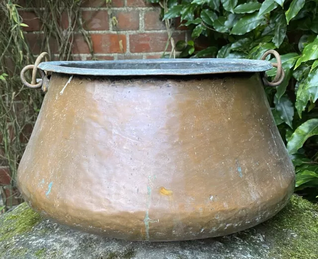 Antique Large Good Copper Cauldron Pail Pot Planter Jardiniere Garden Interior