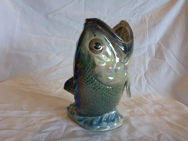 Wembley Australia Large Dhu Fish Vase Beautiful Rainbow Lustre A/F 3