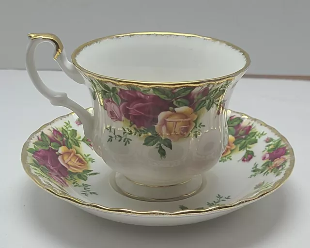 Vintage 1 Royal Albert Old Country Roses Bone China Coffee Tea Cup & Saucer 1962