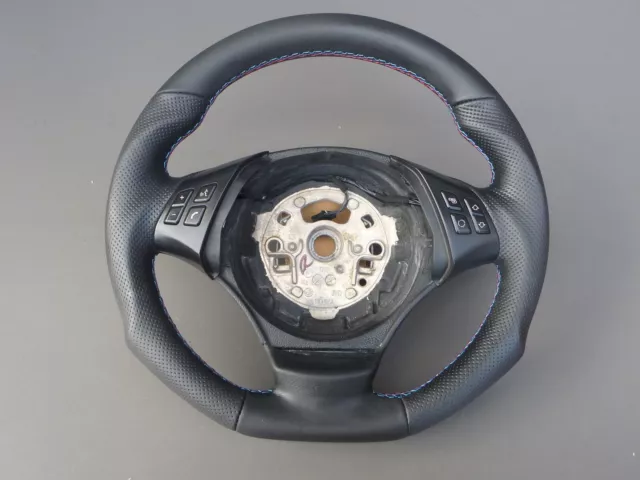 Volant en cuir aplati  BMW X1 E84 E90 E91 3-375-E90-1..