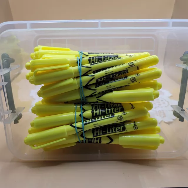 AVERY HI-LITERS Pen-Style Chisel Yellow Fluorescent 48 Piece Bonus Storage Box! 3