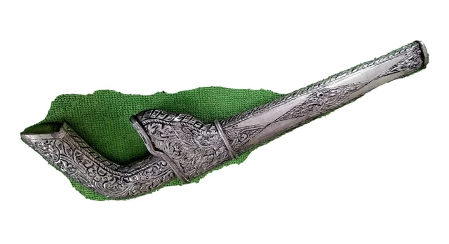 Keris, alte Kris Hochzeit. Versilbert. Handarbeit Klinge 18cm Gesamt Ca. 28 Cm